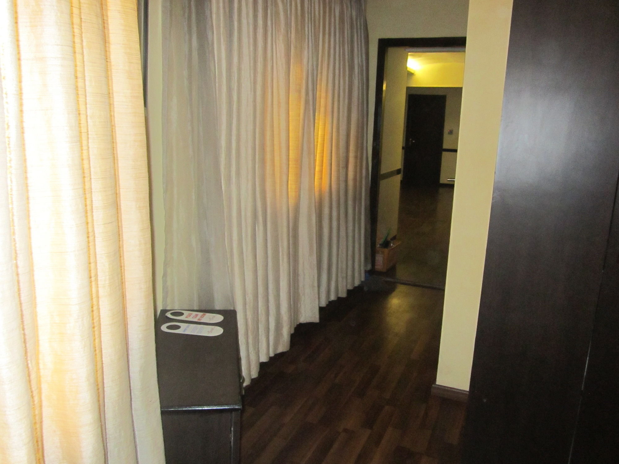 Hotel Orritel West Mumbai Eksteriør bilde