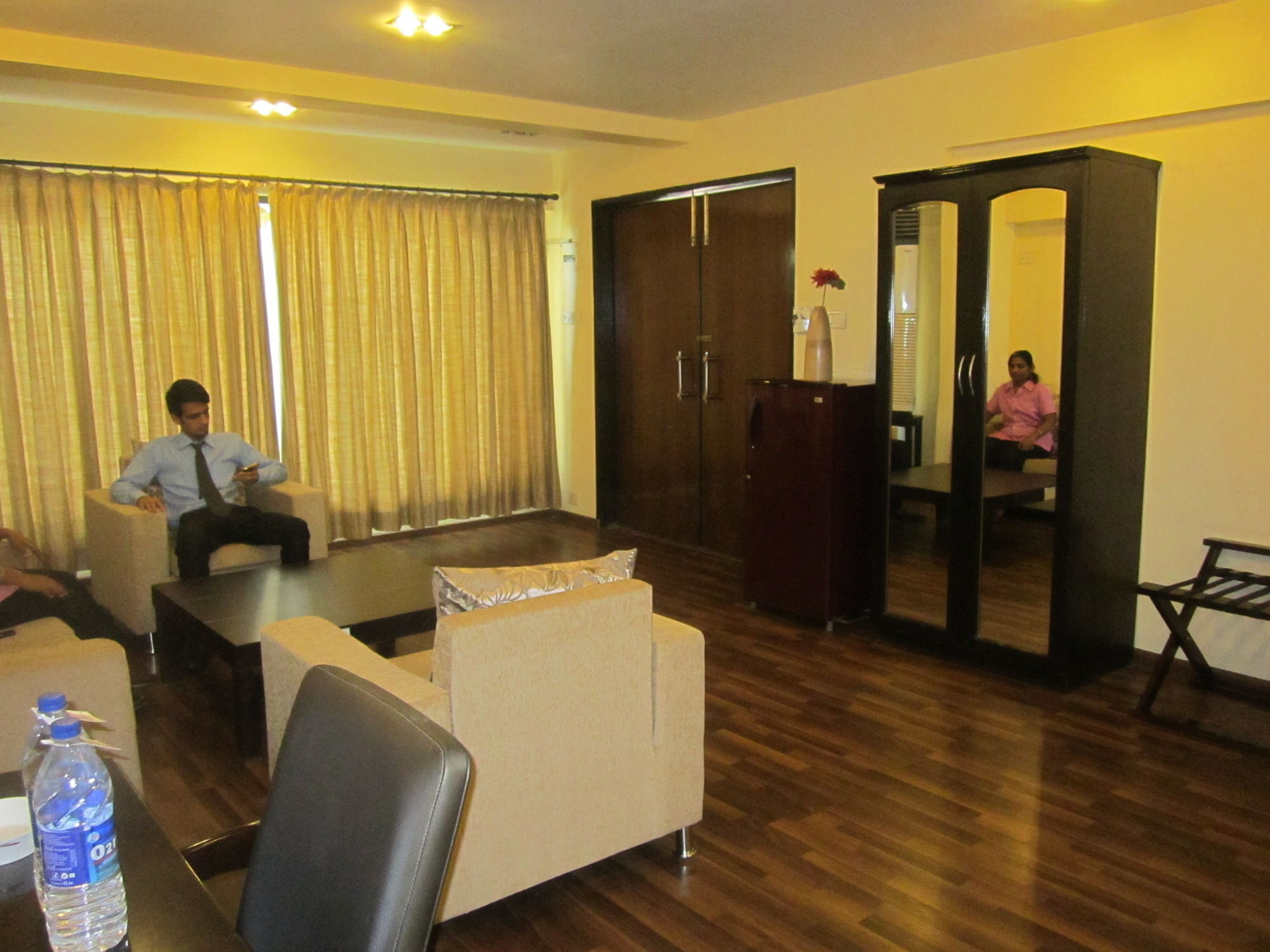 Hotel Orritel West Mumbai Eksteriør bilde